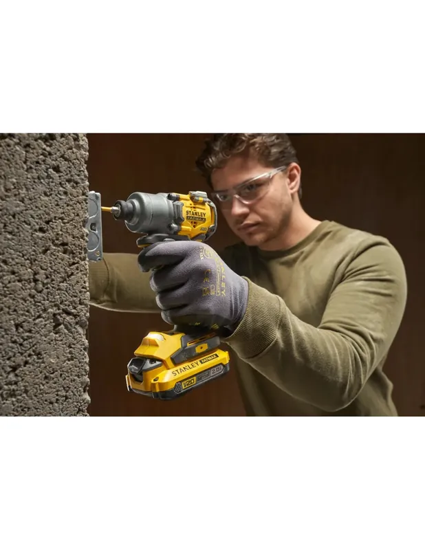 Coupe-bordures 33 cm V20 18V + 1 batterie 4Ah SFMCSTB933M-QW - Stanley